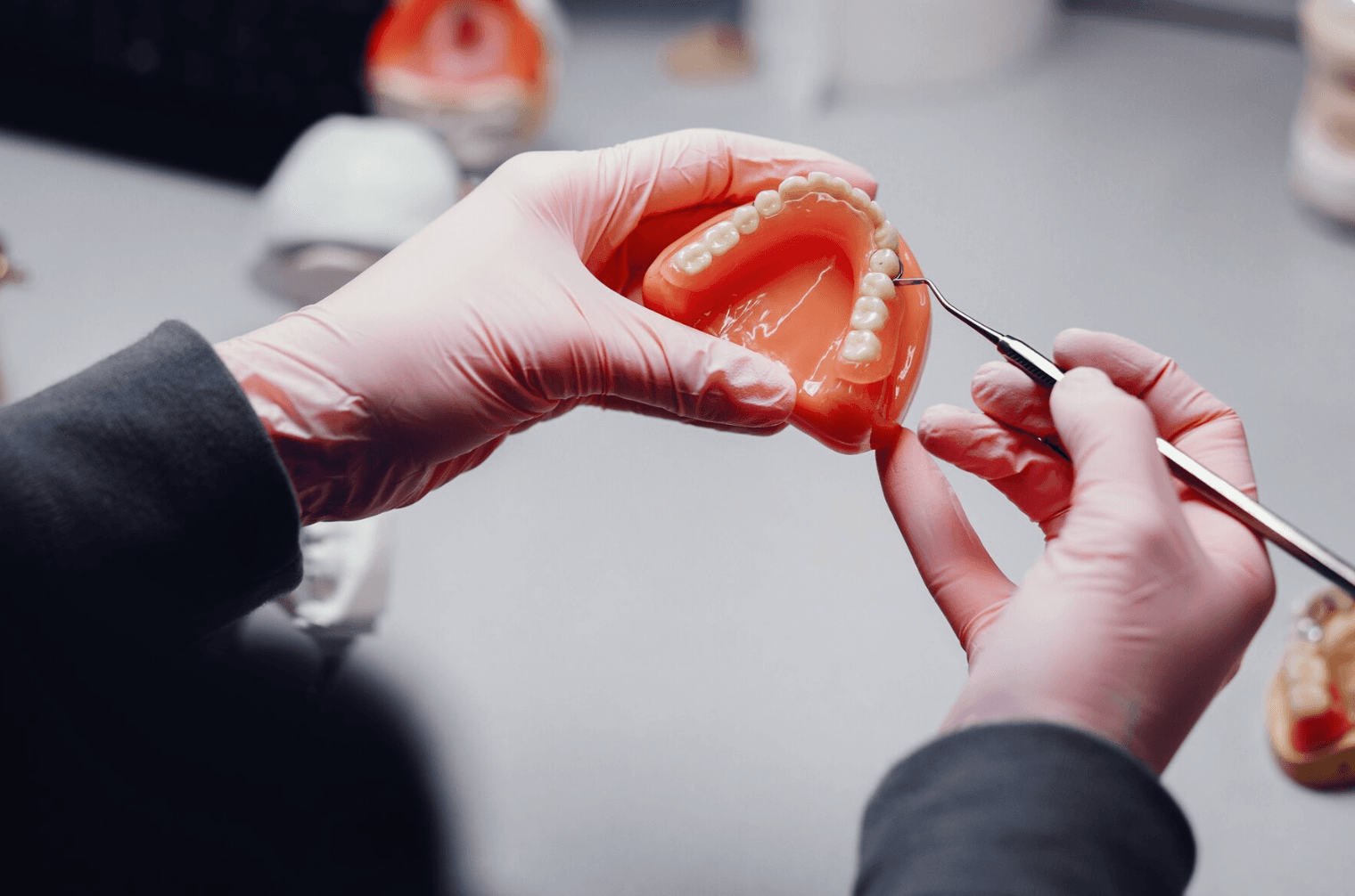 Custom-fitted comfortable dentures